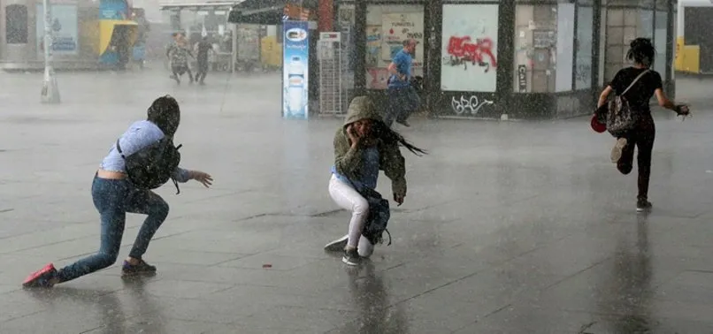 Meteoroloji'den sağanak yağış uyarısı! O illerde yaşayanlar dikkat