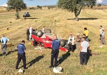 Çorum'da otomobil devrildi: 1 ölü, 4 yaralı