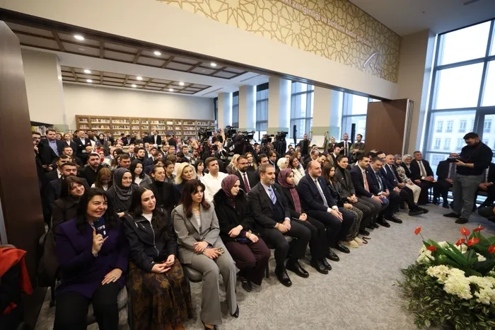 bilal-erdogandan-batiya-epstein-tepkisi-kan-uzerine-kurulu-medeniyet-insanliga-huzur-getirmiyor-1770316621621.jpg Fotoğraf-AA