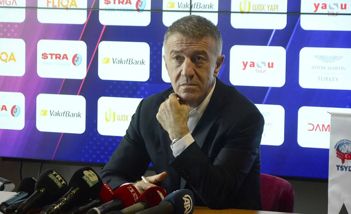 Trabzonspor Başkanı Ahmet Ağaoğlu'ndan Fenerbahçe açıklaması