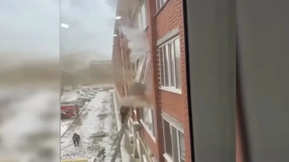 Kazakistan’da yangın sırasında patlama