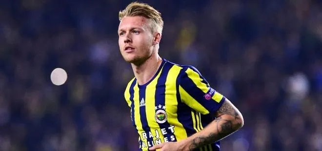 Kjaer, yine bombaladı!