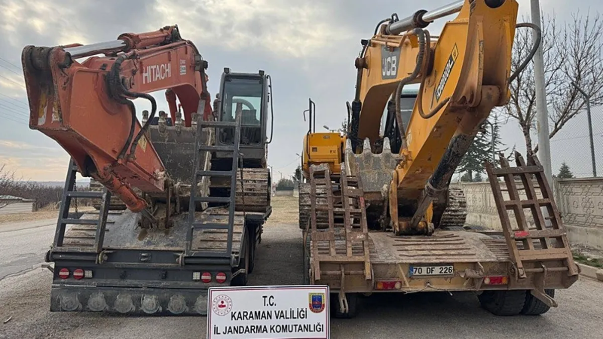 2 iş makinesiyle define arayan 14 kişi yakalandı