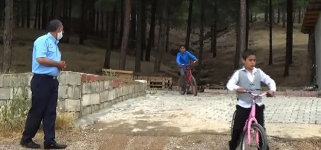 Gaziantep’te bisiklet süren çocuklar, zabıtayı polis sanıp kaçtı