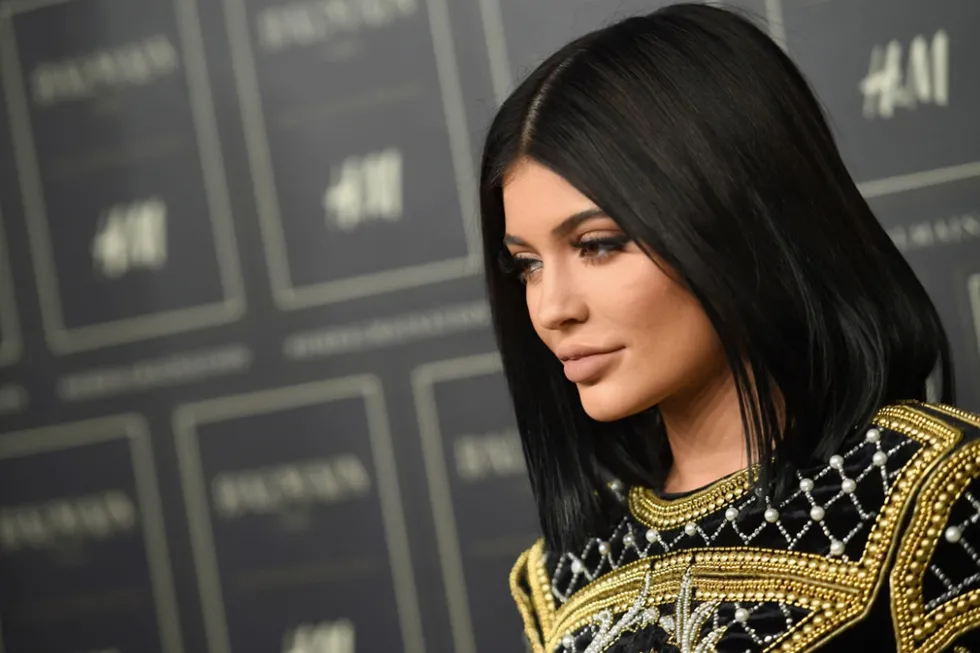 kylie-jennera-eski-calisanindan-agir-suclamalar-iddialar-gundemi-sarsacak-turden-1777717548801.jpg Kylie Jenner’a eski çalışanından ağır suçlamalar! İddialar gündemi sarsacak türden - 1