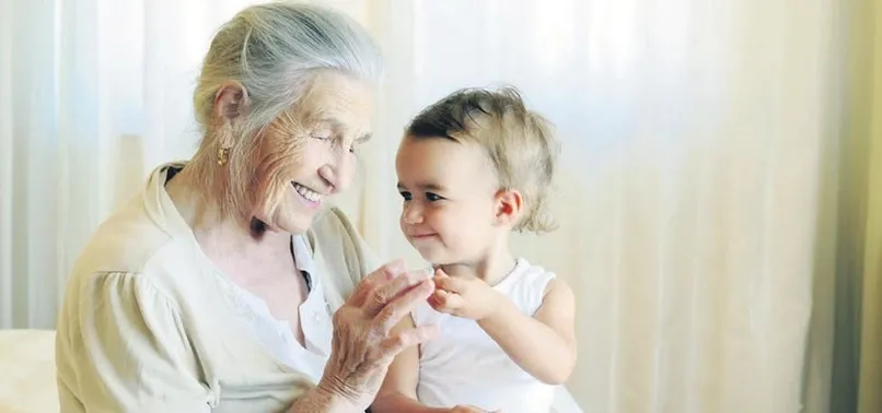 Teyzeye halaya da maaş gündemde