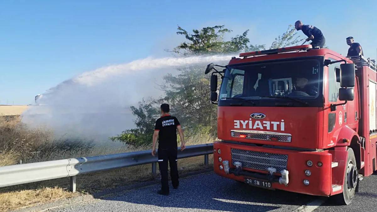Kırklareli'nde ağaçlık alanda çıkan yangın söndürüldü