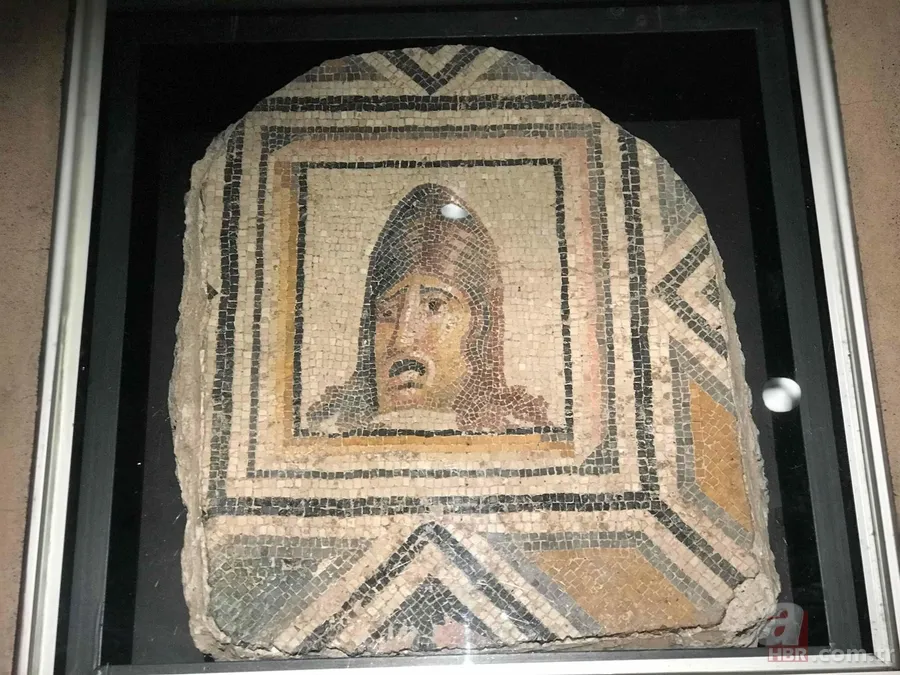 'Çingene Kızı'nın parçaları Gaziantep'te 16