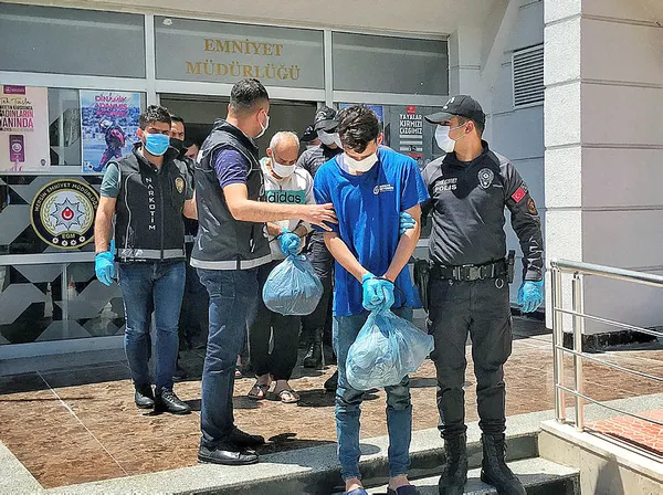 1,5 ton esrar ele geçirilmişti | Onur Operasyonu’nda son dakika gelişmesi! 6 zanlı...