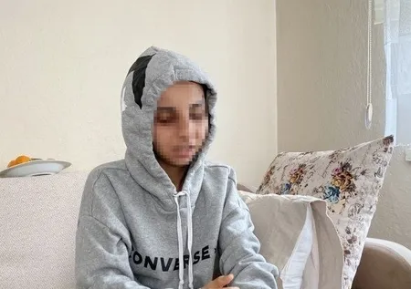 Bindiği minibüsün şoförü dehşeti yaşatmıştı! Korkunç detaylar | Atkısı ve şalıyla minibüsün demirlerine bağlamaya çalıştı