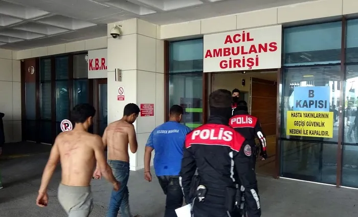 Yunanistan sınırında vahşet! Sopa ve coplarla dövdüler, paralarını aldılar, yarı çıplak halde Türkiye'ye itildiler - 6