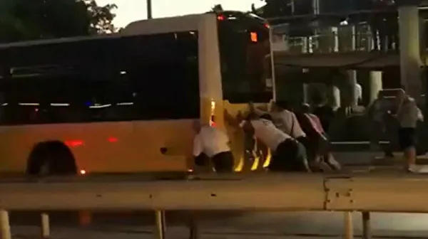 Sabah gazetesi yazarı Hıncal Uluç’tan Ekrem İmamoğlu’na tepki: Her şey berbat oluyor!