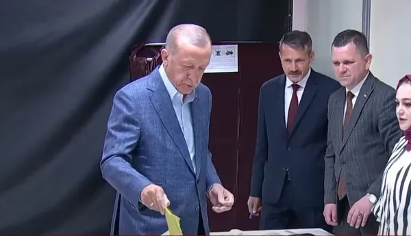 13. Cumhurbaşkanı için heyecan dorukta! Türkiye sandık başında - 5