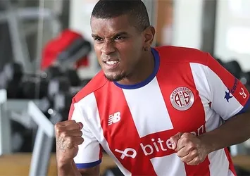 Fraport TAV Antalyaspor'dan flaş transfer! Fernando Lucas Martins kadroya katıldı