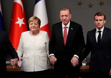 Başkan Erdoğan Fransa'da diplomasi yapacak
