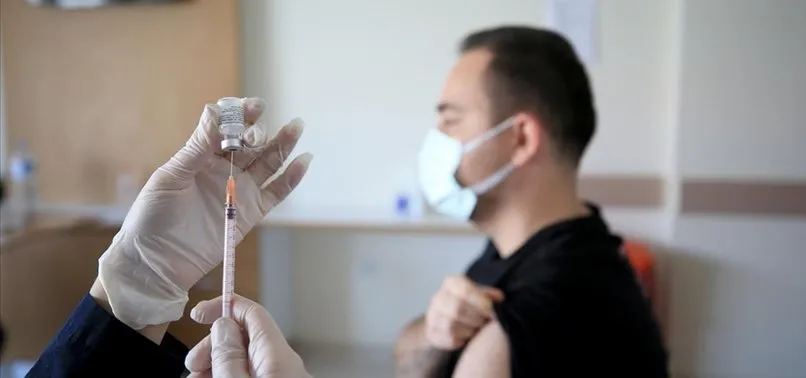 25 yaş üstü aşılama başladı mı? BioNTech ve Sinovac aşı randevusu nasıl alınır? e-Devlet, e-Nabız, MHRS...