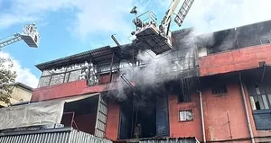 Başakşehir’de plastik fabrikasında yangın