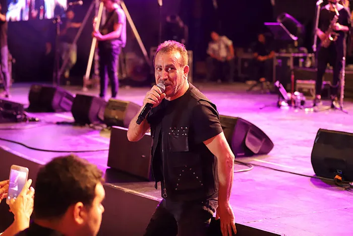 Ünlü sanatçı Haluk Levent’ten üzen haber