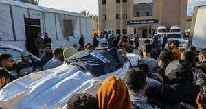 İşgalci İsrail bir gazeteciyi daha katletti!