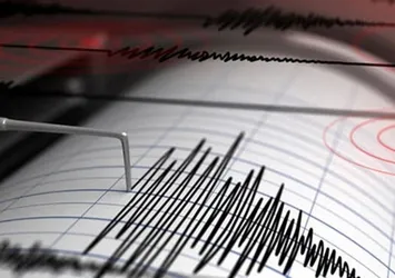 Yunanistan'da 5 büyüklüğünde deprem!