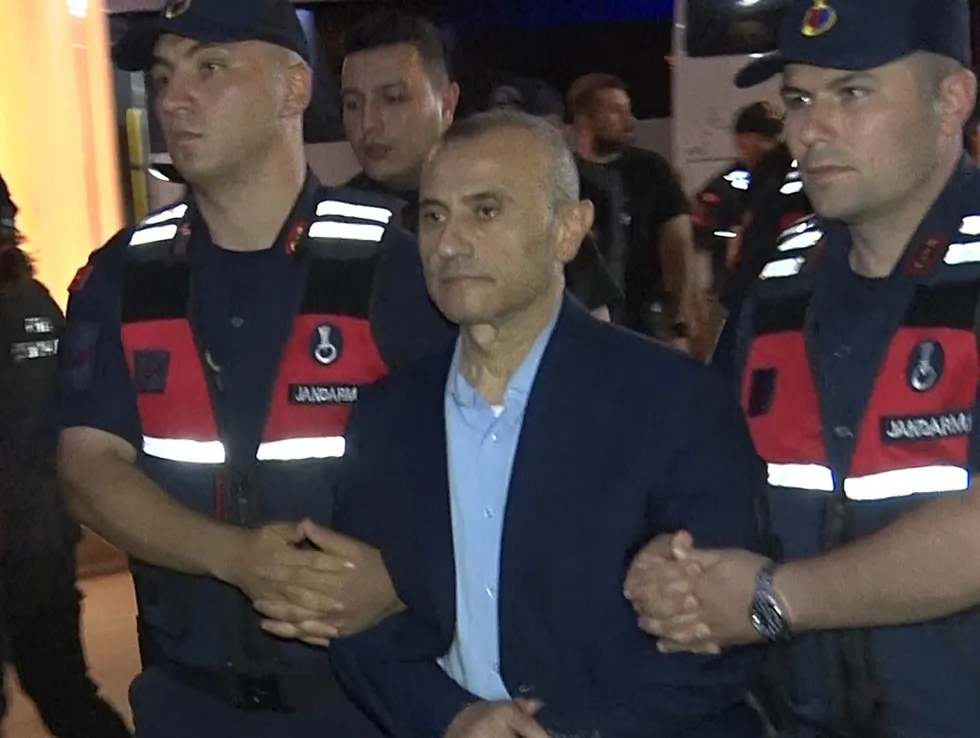 Doku soruşturması derinleşiyor! Sonel'den "karanlık" mesai: Eleştirenin evine böcek, telefonuna dijital kanca! - 2
