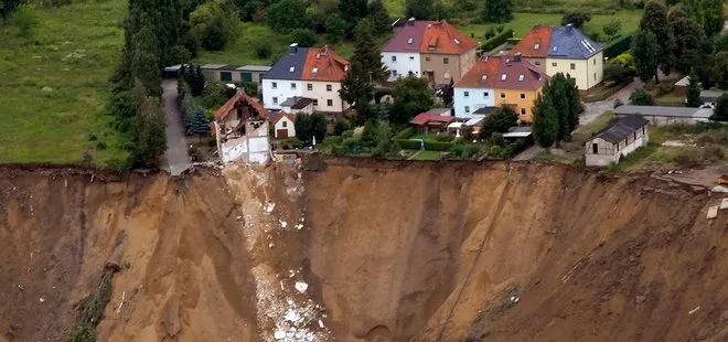 Kolombiya’da toprak kayması: 11 ölü