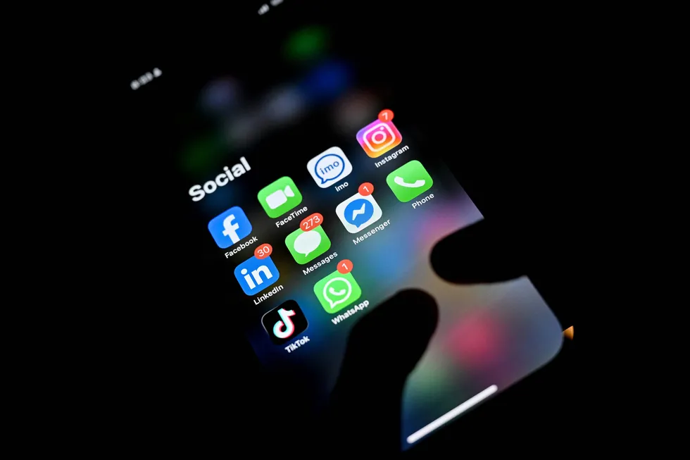 facebook-ve-instagram-icin-harekete-gecildi-metaya-bagimlilik-suclamasi-1783700410918.jpg Facebook ve Instagram için harekete geçildi! Meta’ya ‘bağımlılık’ suçlaması - 1
