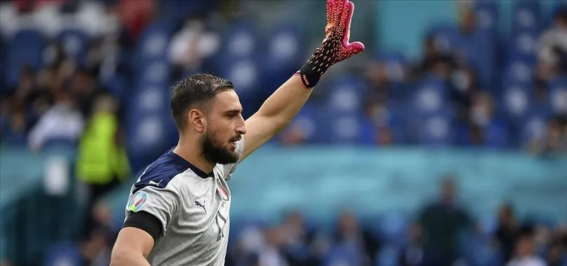 PSG’nin İtalyan kalecisi Gianluigi Donnarumma’nın koronavirüs testi pozitif çıktı