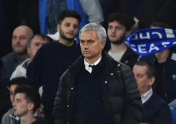 Jose Mourinho yalnızlıktan şikayetçi