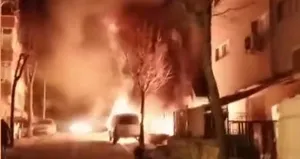 Avcılar’da elyaf fabrikasında yangın çıktı