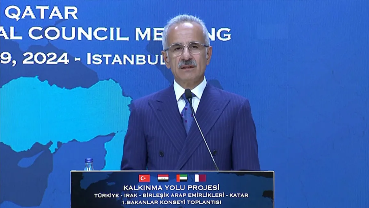 Kalkınma Yolu Projesi’nde ilk toplantı! Bakan Uraloğlu: Avrupa'nın her ülkesine kesintisiz ulaşım sağlayacağız