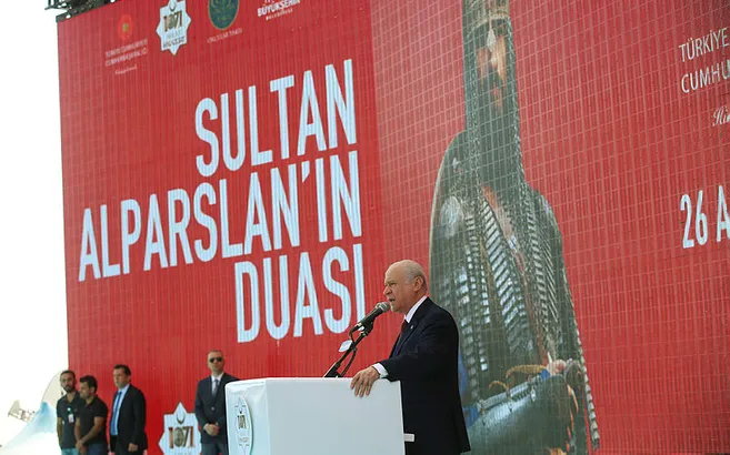 Bahçeli'den Malazgirt mesajları