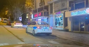 Bacağına saplanan bıçakla karnını yardı