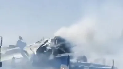 İsrail Yemen’e saldırdı! Havalimanı vuruldu