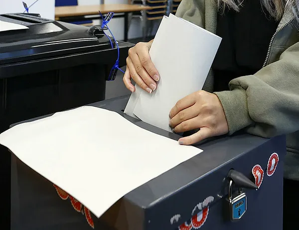 Almanya’da genel seçimi kazanan Sosyal Demokrat Parti SDP oldu