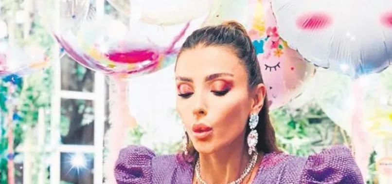Özge Ulusoy ilan-ı aşk etti!