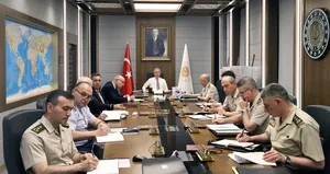 Komuta kademesinden kritik zirve