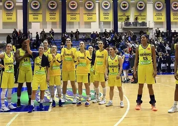 Fenerbahçe Dörtlü Final için sahaya çıkacak