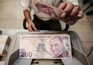 Emekliye çifte kazanç: Bayram ikramiyesi zammı için gözler Meclis'te! Yeni rakam ne olacak?