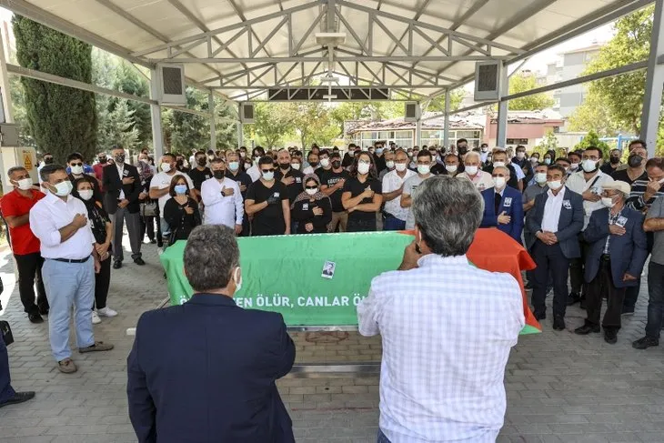 Koray Avcı’dan babasına acı veda! Tabutun başından ayrılamadı