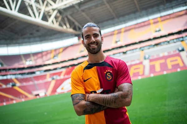 Son dakika: Galatasaray Sergio Oliveira'yı resmen renklerine kattı - 3