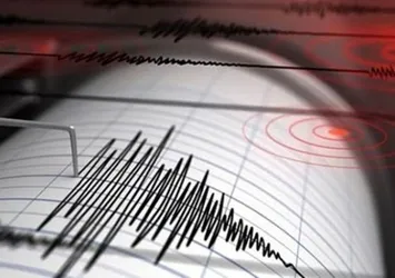 Antalya'da korkutan deprem