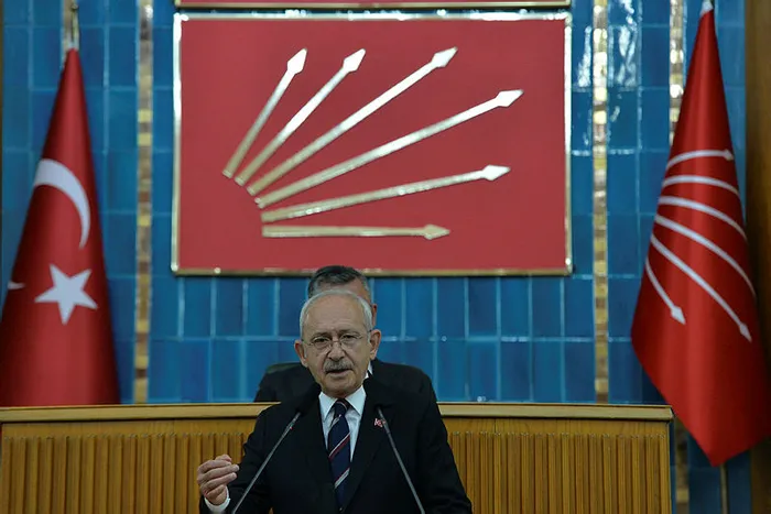 son-dakika-ak-parti-sozcusu-omer-celikten-a-haberde-flas-aciklamalar-kilicdaroglu-ic-kaos-olusturmak-istiyor-1653423989973.jpg SON DAKİKA: AK Parti Sözcüsü Ömer Çelik’ten A Haber'de flaş açıklamalar: Kılıçdaroğlu iç kaos oluşturmak istiyor - 1