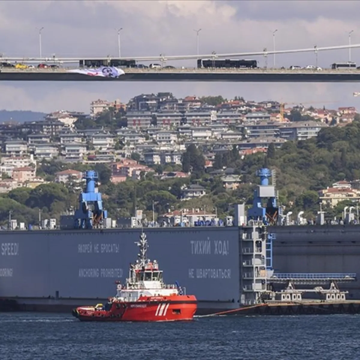 İstanbul Boğazı’nda gemi arızası! Askıya alınan seferler yeniden açıldı