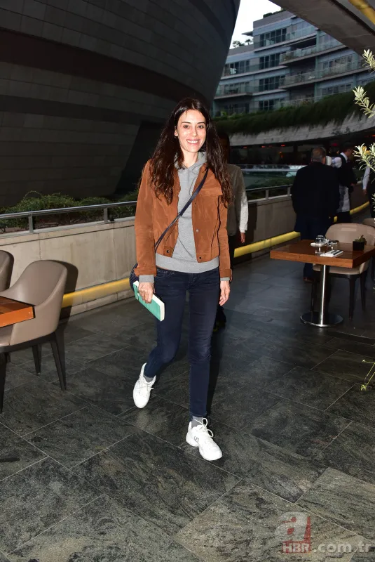 Ünlü şarkıcı Serdar Ortaç’tan bomba aşk itirafı! Gözde oyuncuya kalbini kaptırmış: Onun için şarkı bile yazdım 15