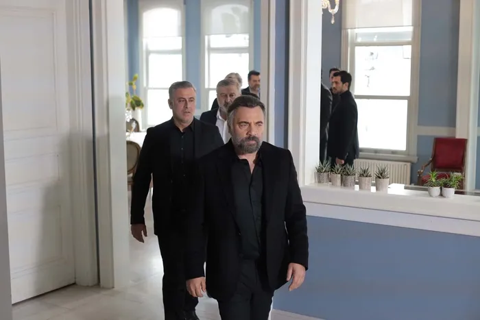 Eşkıya Dünyaya Hükümdar Olmaz en çok izlenen dizi oldu! Tipi’nin akıbeti ne olacak? - 1