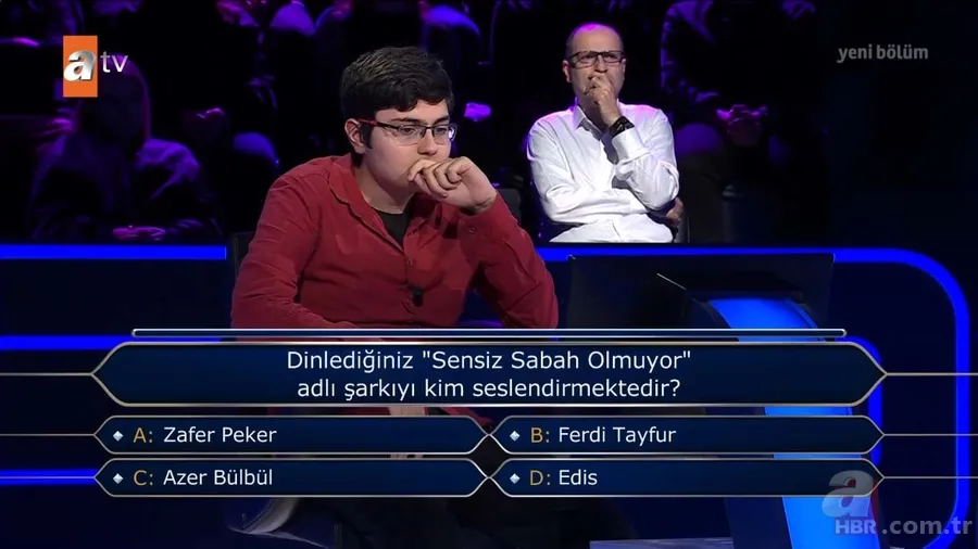 Milyoner'de ilginç anlar! Genç yarışmacı tarih sorusunda şoku yaşadı | Ödül çekini almadan gidiyordu... 22