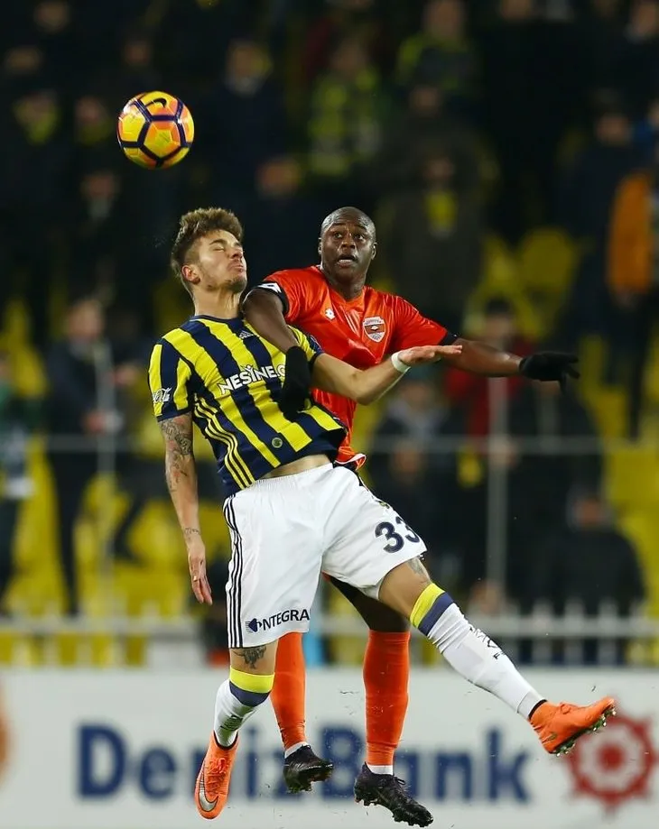 Fenerbahçe - Adanaspor karşılaşmasından kareler