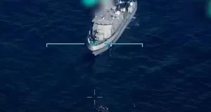 Yunanistan mültecileri yine geri itti