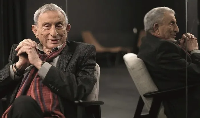 1769329341379.jpg Usta tiyatrocu Haldun Dormen'e veda: Son yolculuğuna uğurlandı